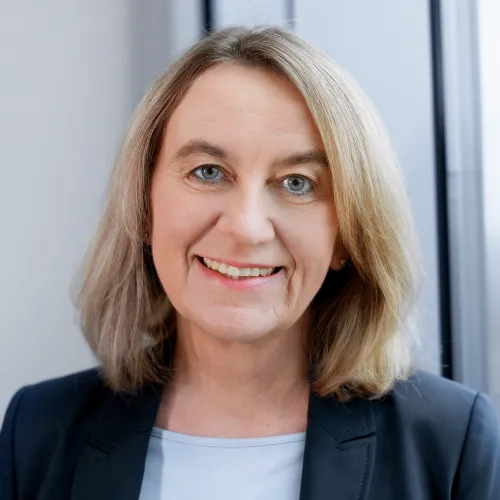 Profilfoto_Schneider_Michaela Profilfoto_Schneider_Michaela