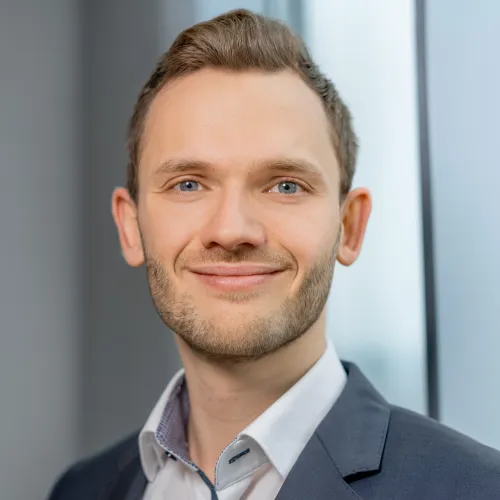 Profilfoto_Wirtz_Darius.jpg Profilfoto_Wirtz_Darius.jpg